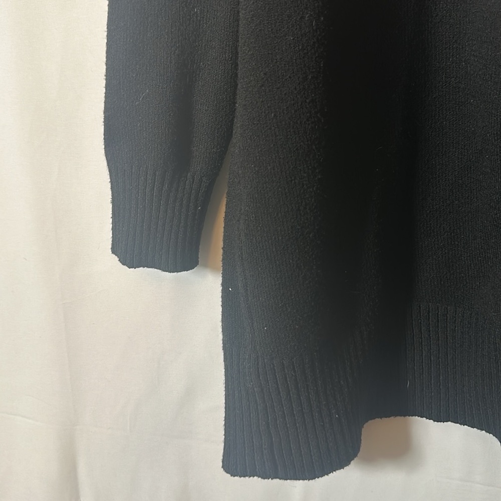 💀 Cozy black knit cardigan with skull print - Picture 4 of 5
